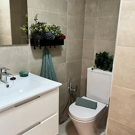 Bnbook Medea 2 Апарт-отель