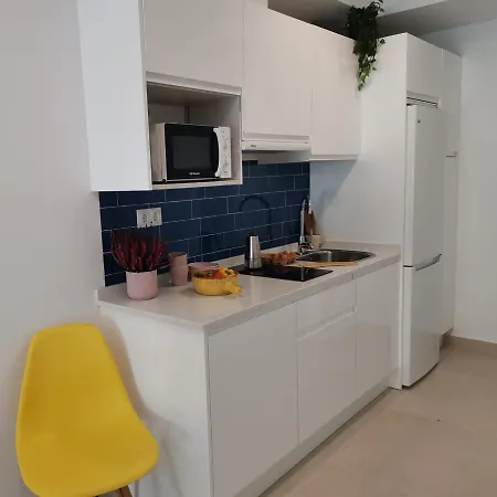 Bnbook Medea 2 Апарт-отель