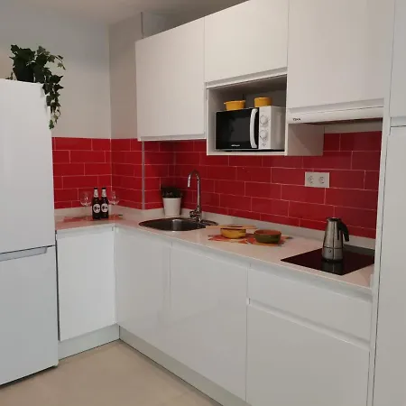 Bnbook Medea 2 Апарт-отель Фуэнхирола