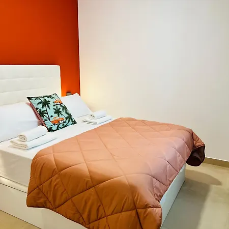 Bnbook Medea 2 Апарт-отель 3*