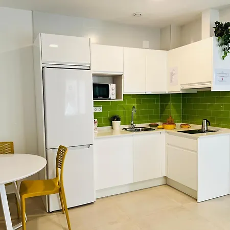 Bnbook Medea 2 Апарт-отель 3*