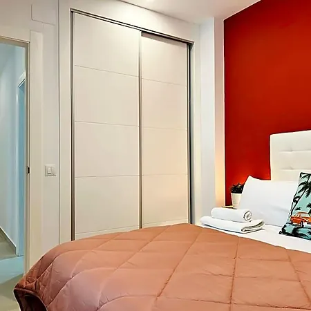 Hotel apartamentowy Bnbook Medea 2