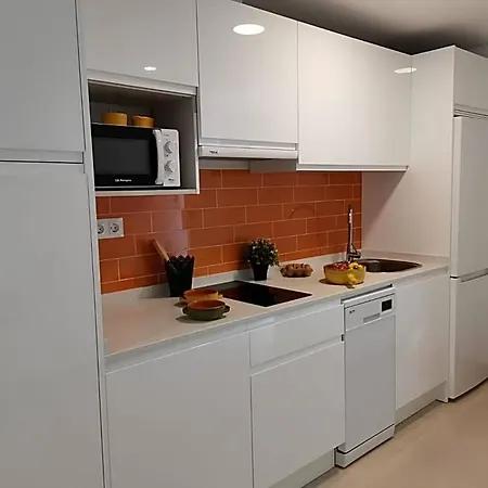 Hotel apartamentowy Bnbook Medea 2 3*