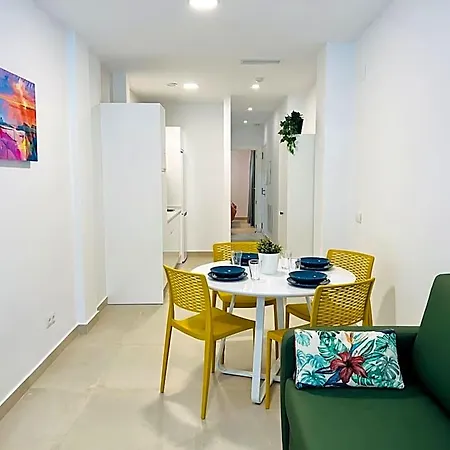 Bnbook Medea 2 3* Fuengirola