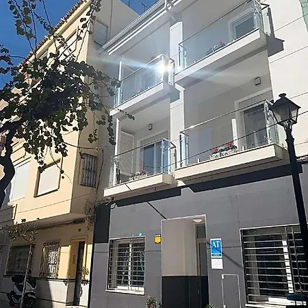 Bnbook Medea 2 Hotel apartamentowy Fuengirola