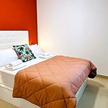 Bnbook Medea 2 Hotel apartamentowy