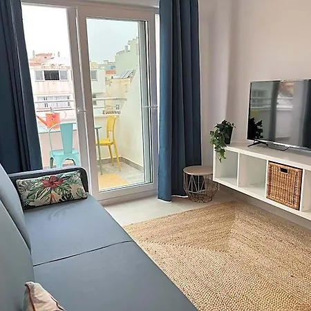 Bnbook Medea 2 Aparthotel 3*