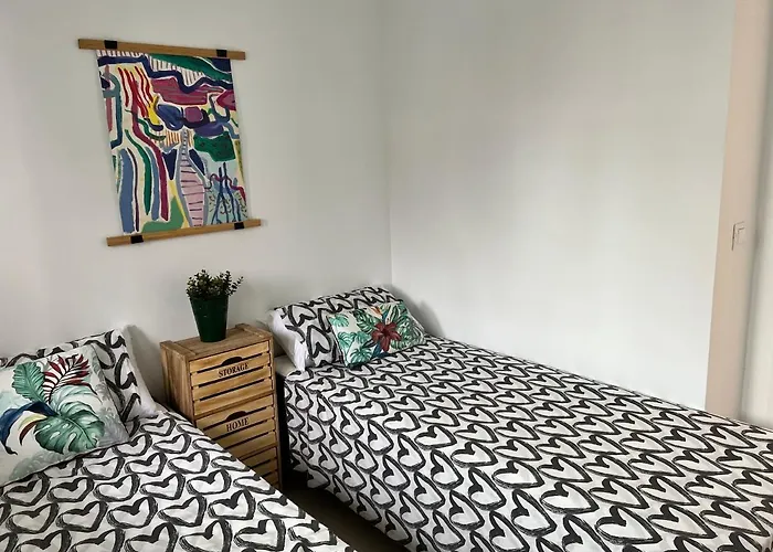 Bnbook Medea 2 Фуэнхирола