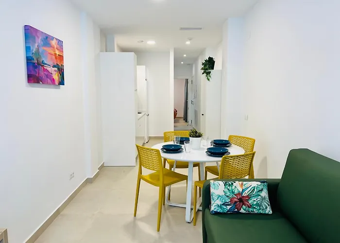 Bnbook Medea 2 3* Фуэнхирола