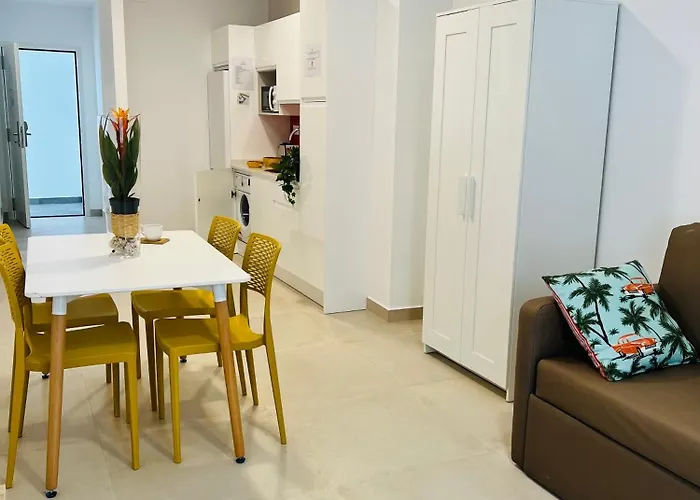 Bnbook Medea 2 Апарт-отель 3*