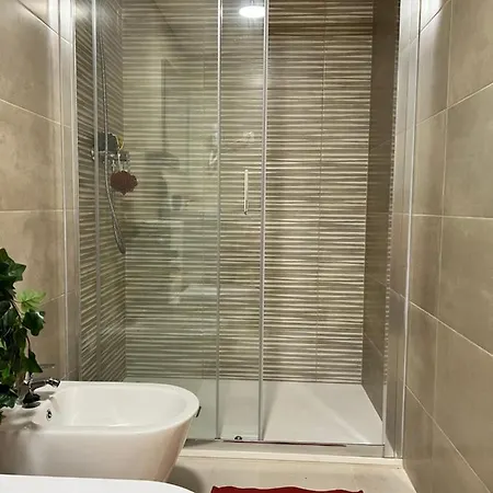 Bnbook Medea 2 3*
