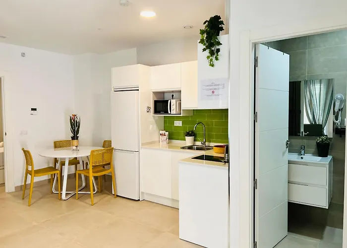 Apartahotel Bnbook Medea 2