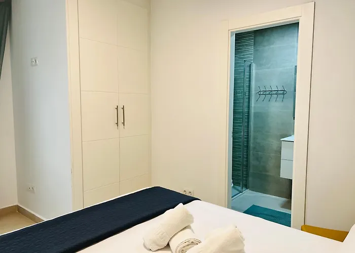 Bnbook Medea 2 Apartahotel